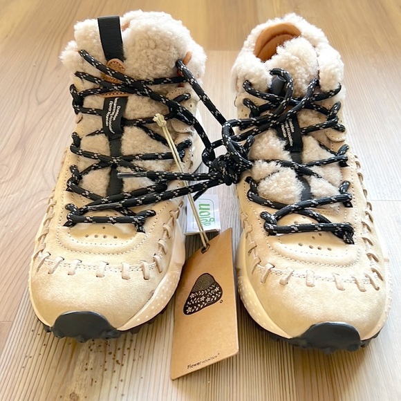 Free People Flower Mountain Everest Shearling Sneakers  Morican Beige NWT - Picture 3 of 15